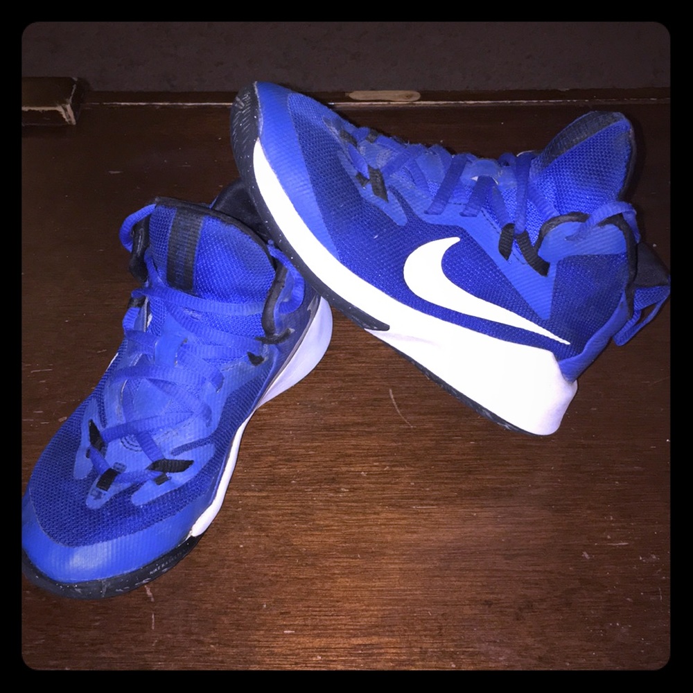 Nike Future Court Boys Shoes - Size 1